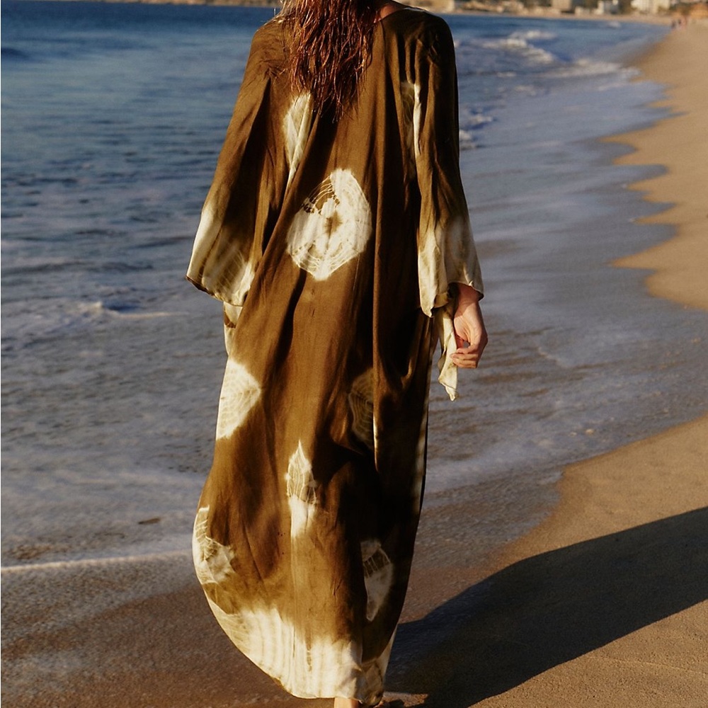 Spellbound, tie-dye, kimono